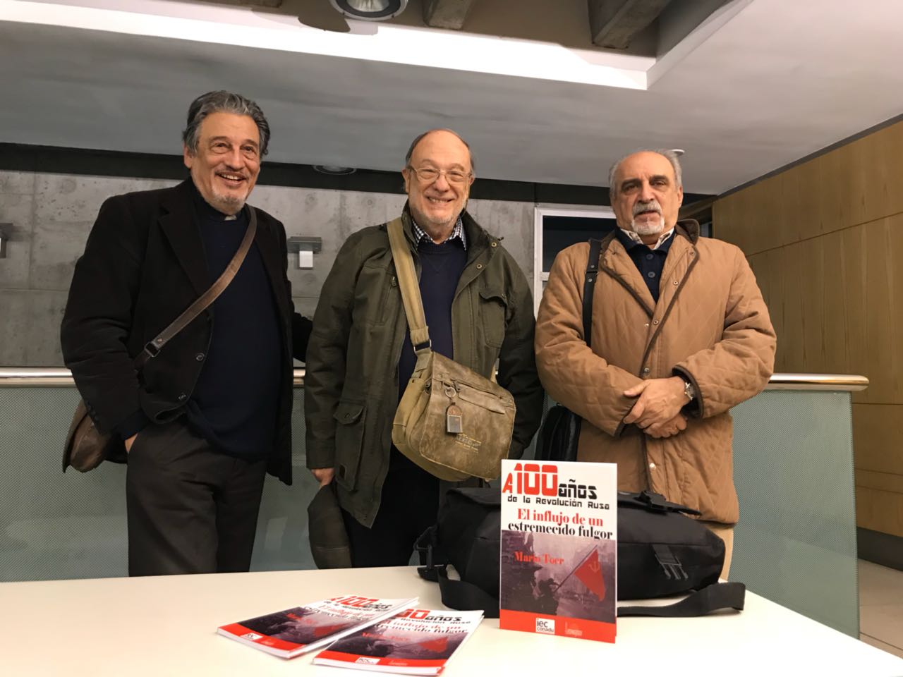 Presentación del libro de Mario Toer